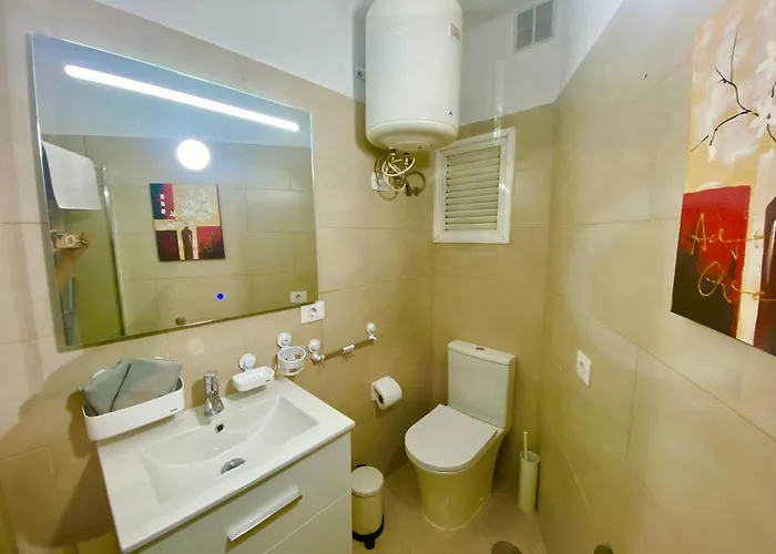 Liwia Beautiful In The First Oceanline In Cristianos. * Los Cristianos (Tenerife)